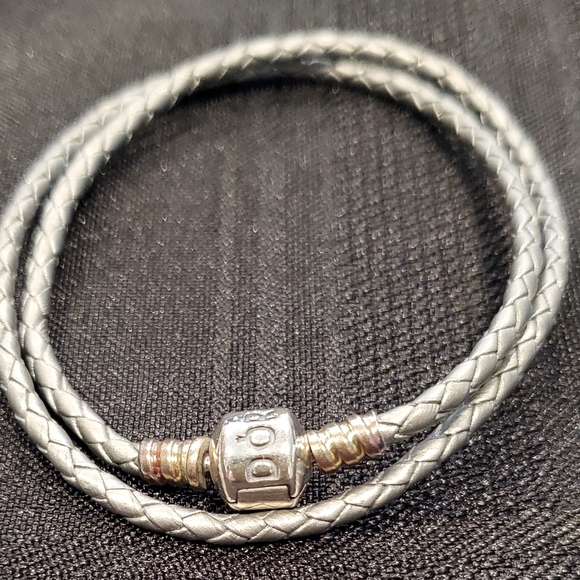 Pandora Double Leather Bracelet - Picture 3 of 3